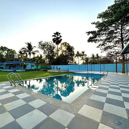 Deep Bhavani Resort Карджат Екстер'єр фото