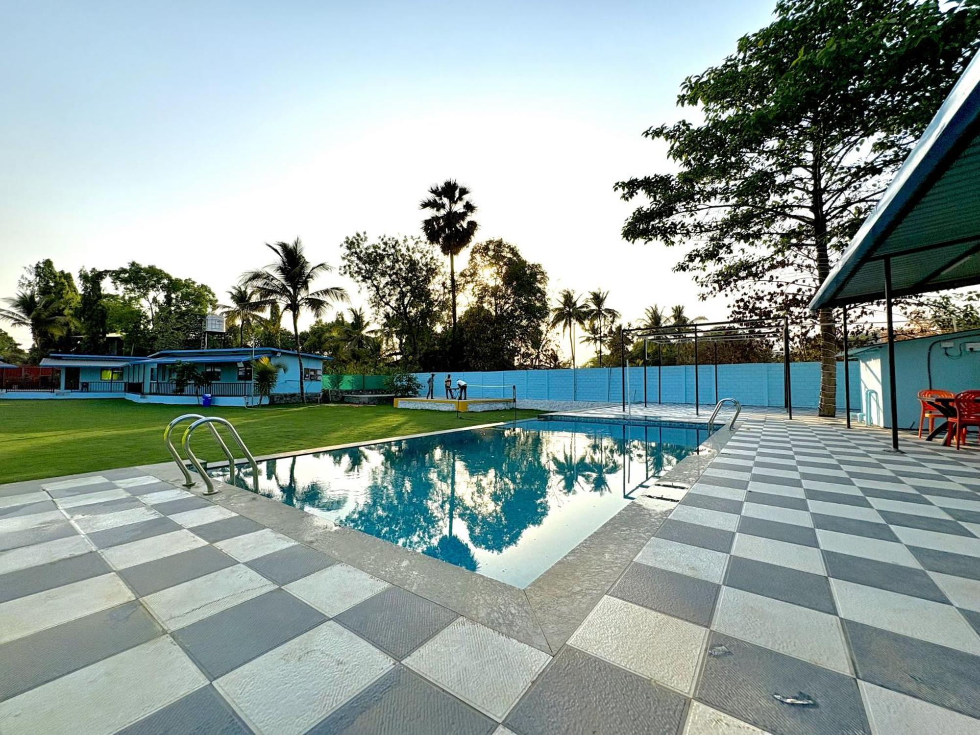 Deep Bhavani Resort Карджат Екстер'єр фото